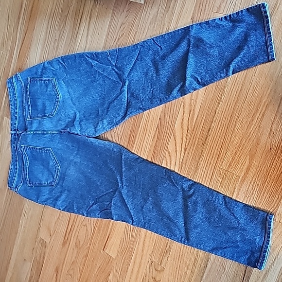 Old Navy Super Skinny Mid Rise  Lightweight Jeans - Picture 2 of 6